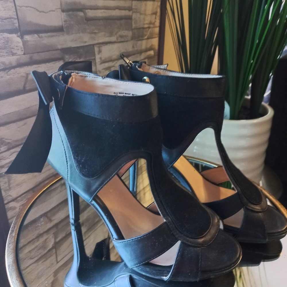 Black Genuine Leather & Suede high heels, snap around the ankles,